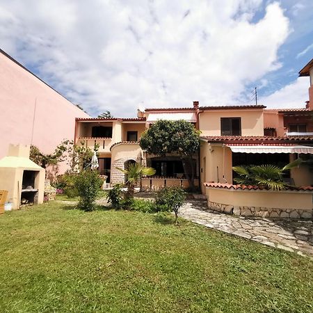 Apartmani Koin Medulin Exterior photo