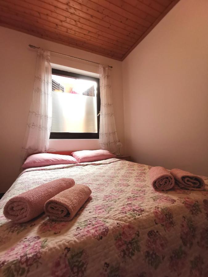 Apartmani Koin Medulin Exterior photo