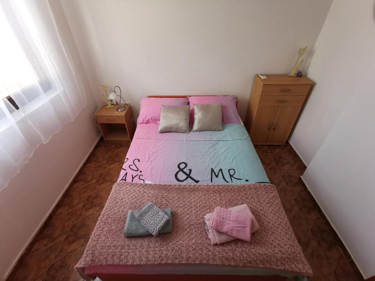 Apartmani Koin Medulin Exterior photo