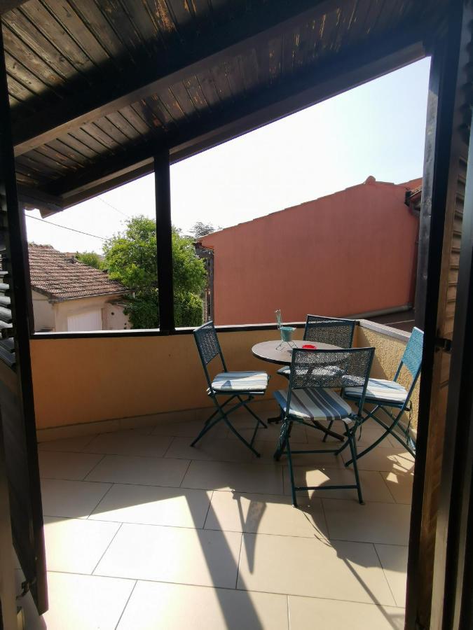 Apartmani Koin Medulin Exterior photo