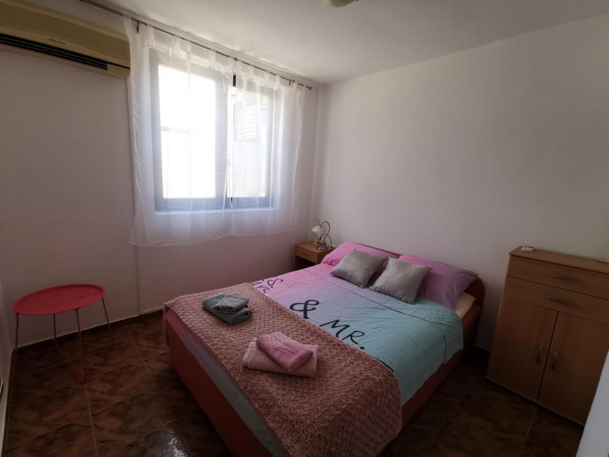 Apartmani Koin Medulin Exterior photo
