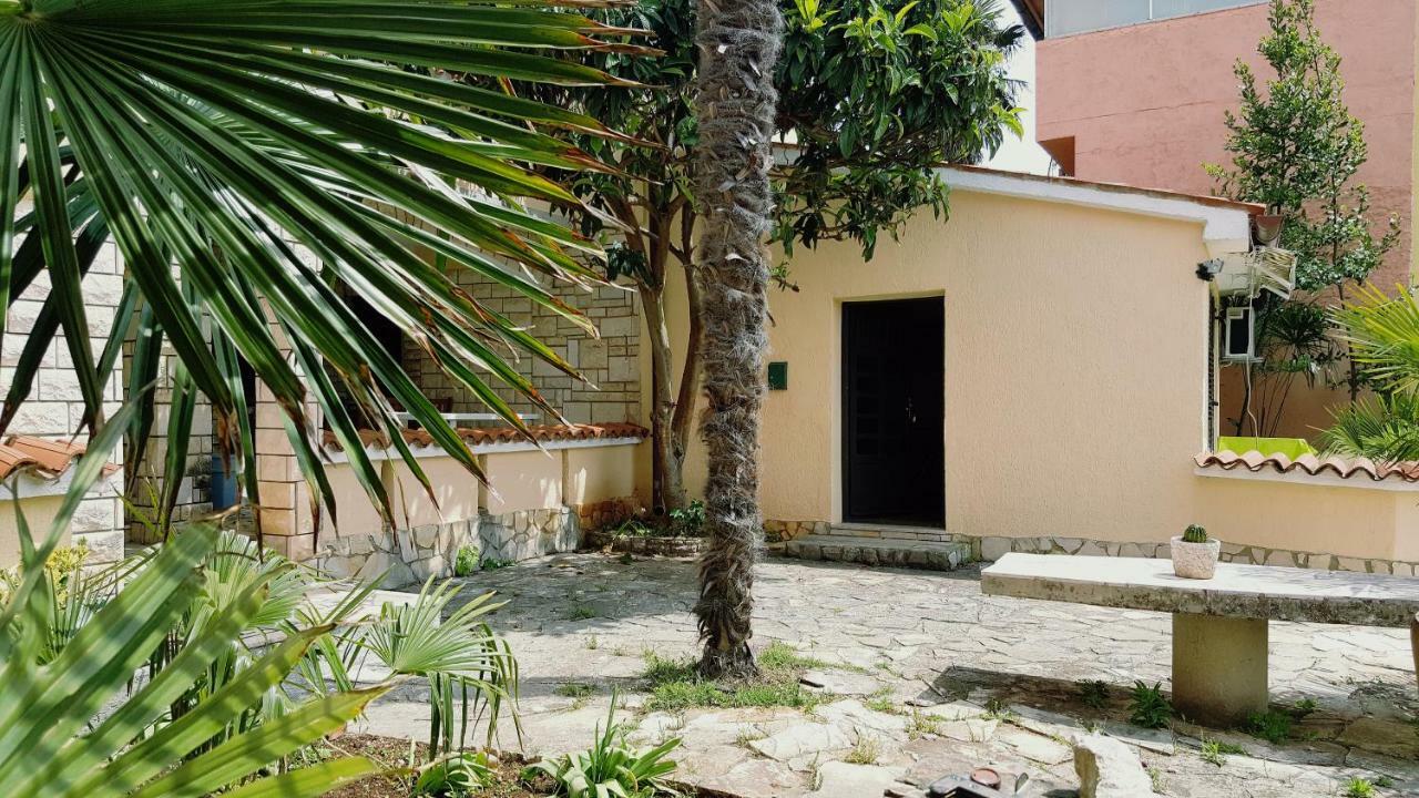 Apartmani Koin Medulin Exterior photo